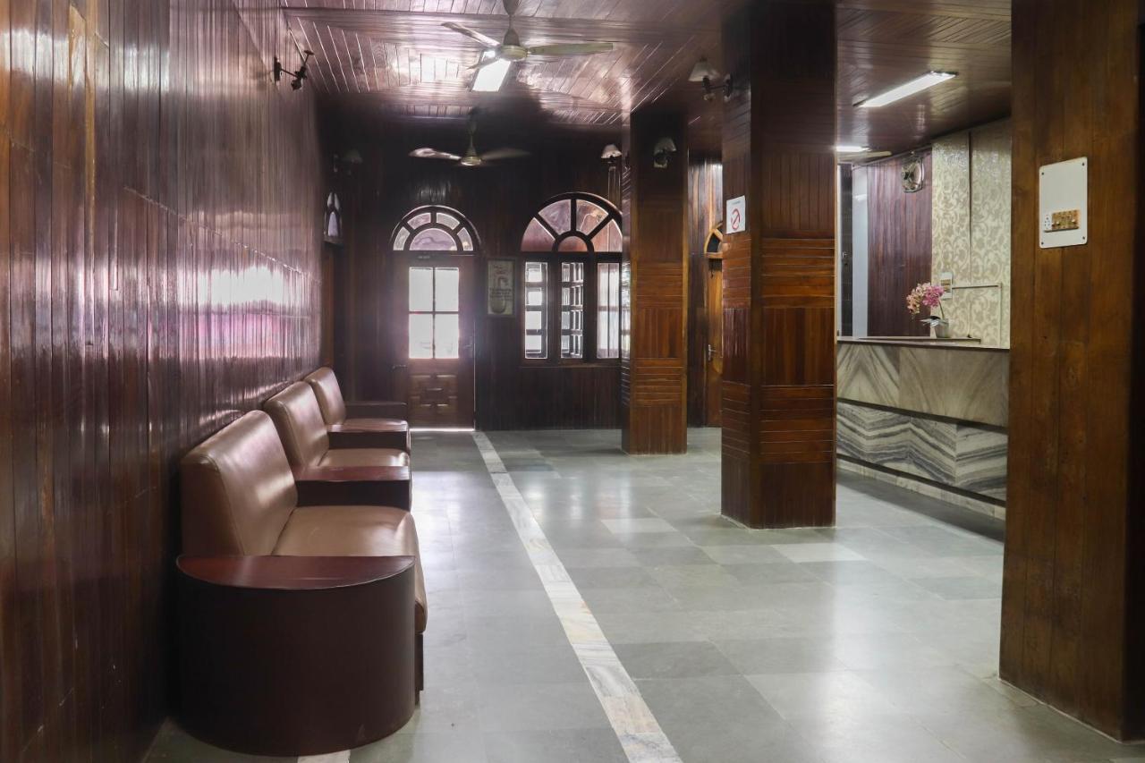 Spot On 49477 Hotel Galaxy Dimāpur エクステリア 写真