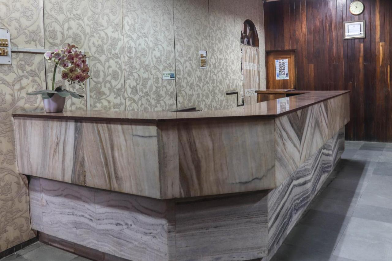 Spot On 49477 Hotel Galaxy Dimāpur エクステリア 写真