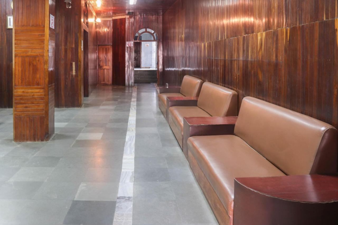 Spot On 49477 Hotel Galaxy Dimāpur エクステリア 写真
